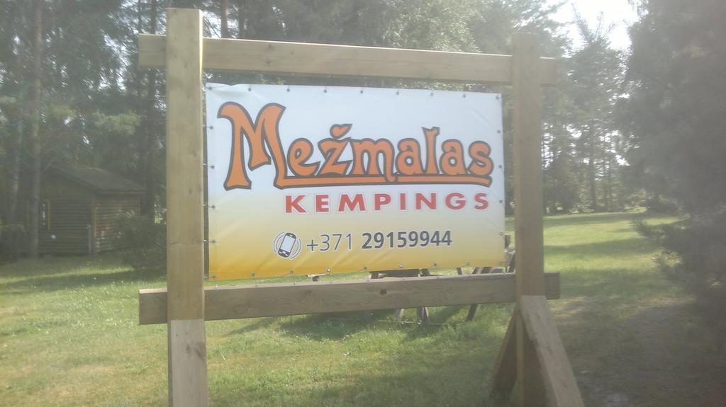 Kempings Mezmalas ウスマ エクステリア 写真